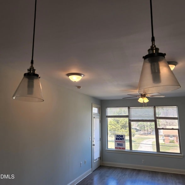 Photo - 4021 Blackstone Dr Unit 200