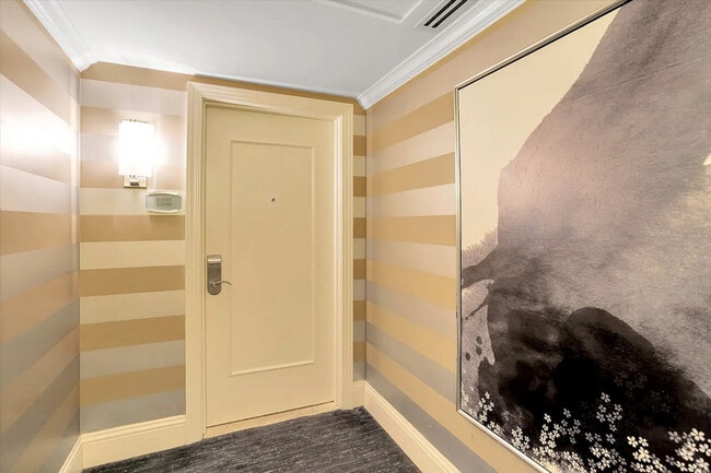 Photo - 4401 Collins Ave Unit ID1234545P