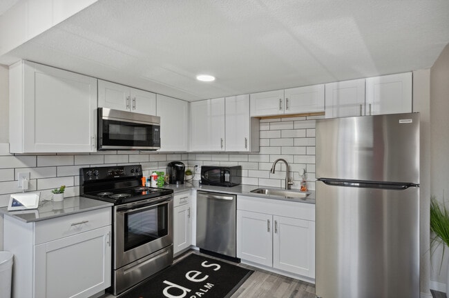 Photo - Tides on Palm