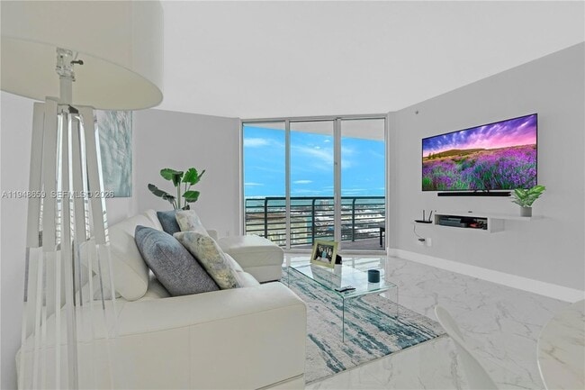 Photo - 335 S Biscayne Blvd Unit 4104