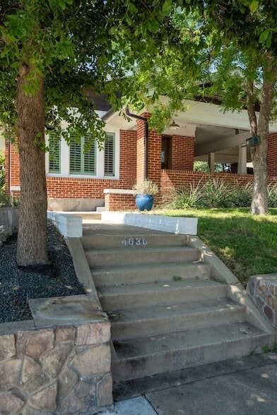 Photo - 4036 Linden Ave