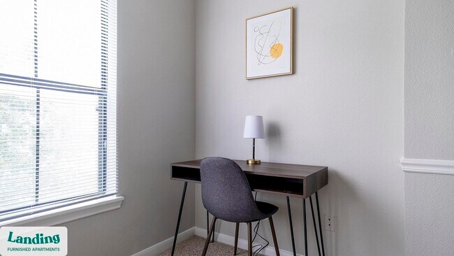 Photo - 2500 Woodland Park Dr Unit J302