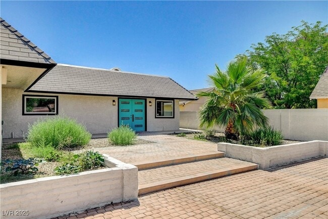 Photo - 3962 Euclid St