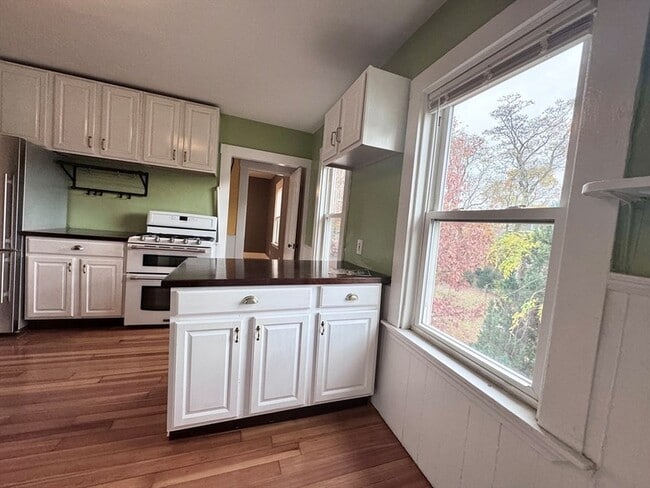 Photo - 47 1/2 Jamaica Street Unit 2 Unit 2