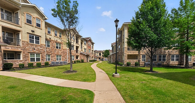 Photo - Gardens of Denton Apartments