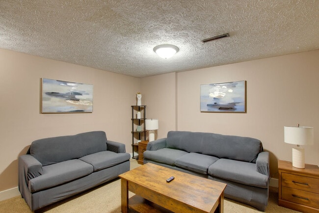Photo - 5368 N Linwood Ave Unit SI ID1596254P