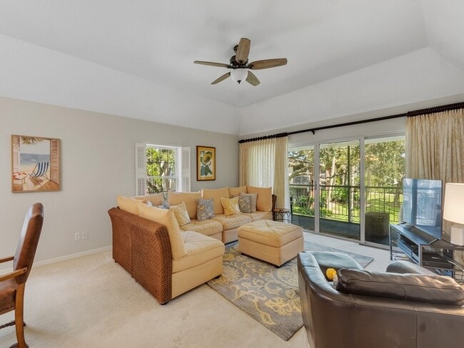 Photo - 101 Park Shores Cir Unit 2W