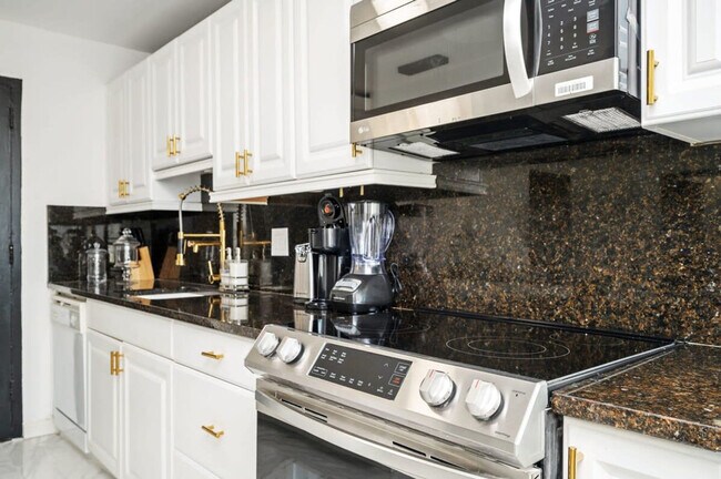 Photo - 215 Piedmont Ave NE Unit ID1299406P