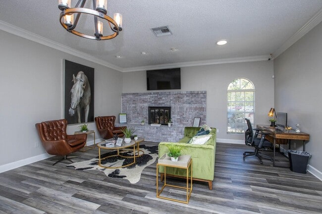 Photo - The Julep & Julep Flats