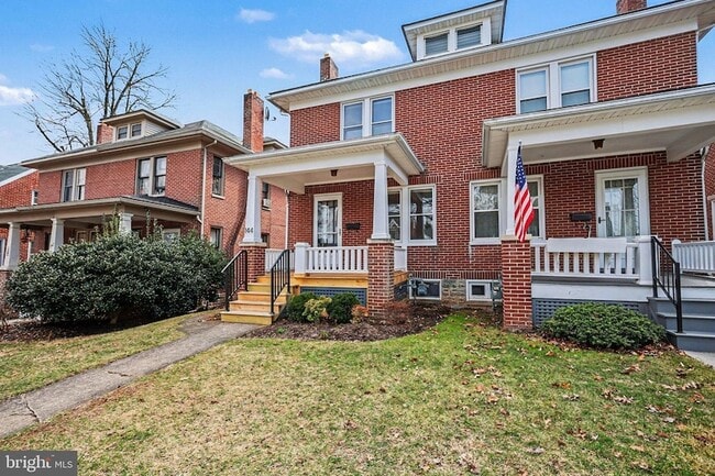 Photo - 144 Seminary Ave