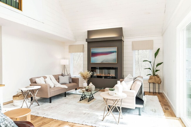 Photo - 928 Ditney Way Unit ID1339221P