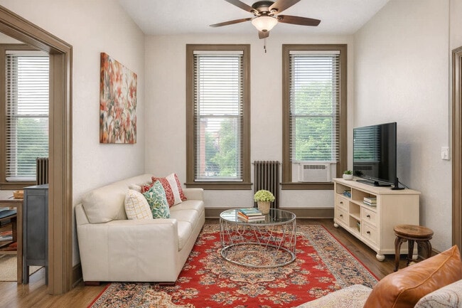 Building Photo - 101 Algoma Blvd Unit SI ID1332436P