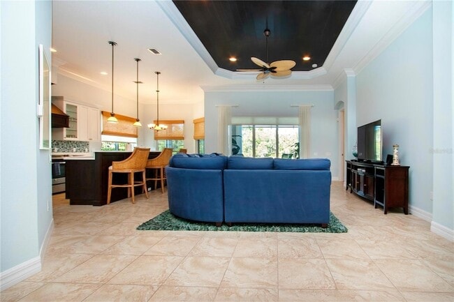 Photo - 4940 Tobermory Way