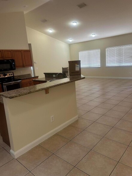 Photo - 1821 SW California Blvd