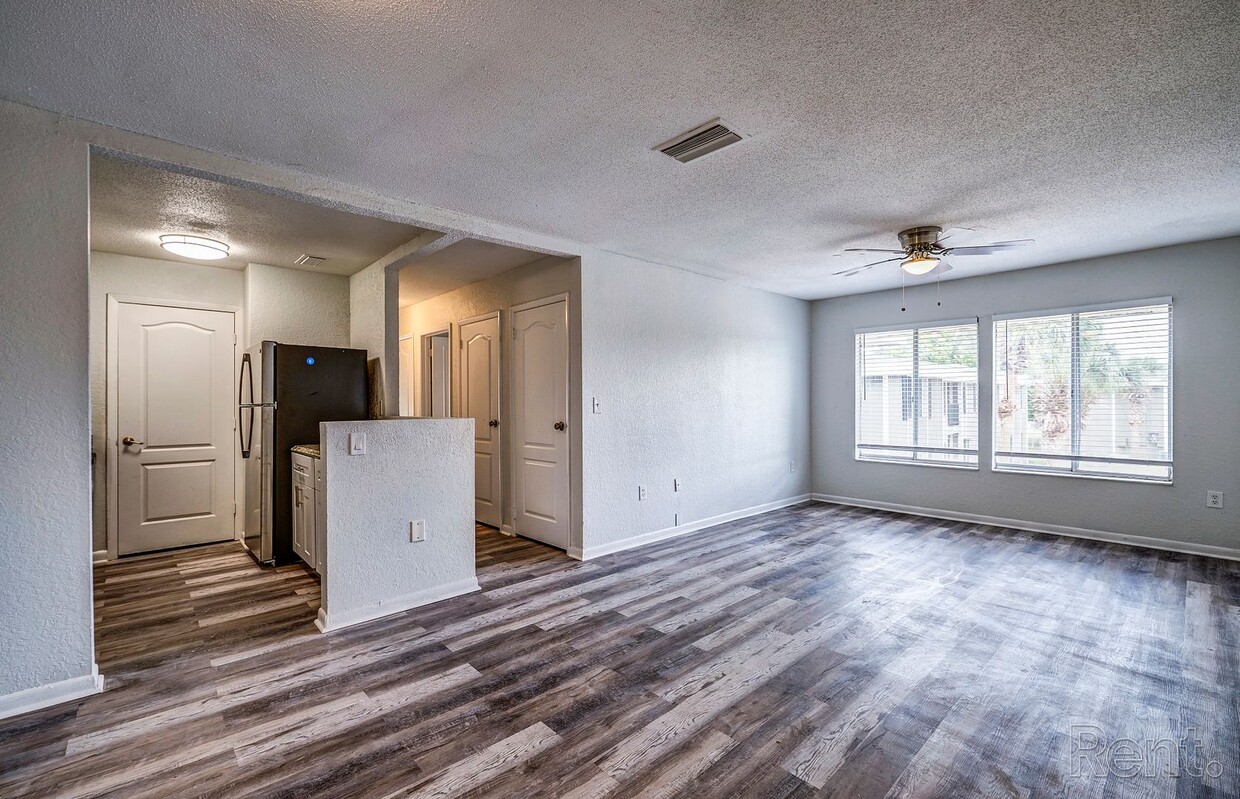 Floor Plan - The Lily