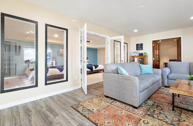 Photo - 734 La Fiesta St Unit SI ID1035896P
