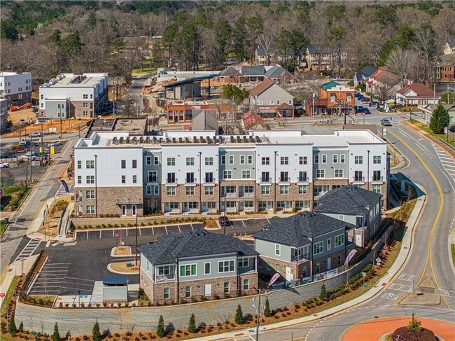 Building Photo - 4484 Marietta St