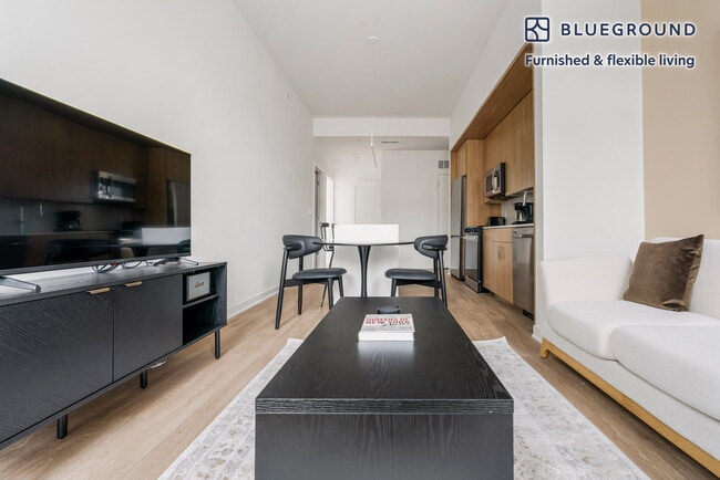 Photo - 4909 Auburn Ave Unit FL6-ID1211