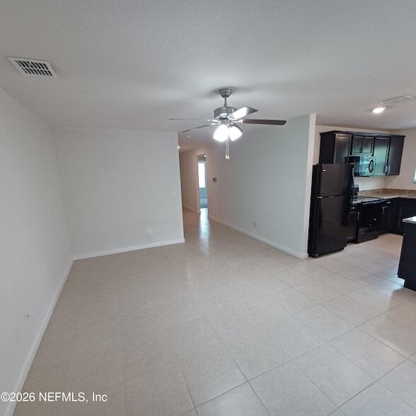 Photo - 8684 Lake George Cir W