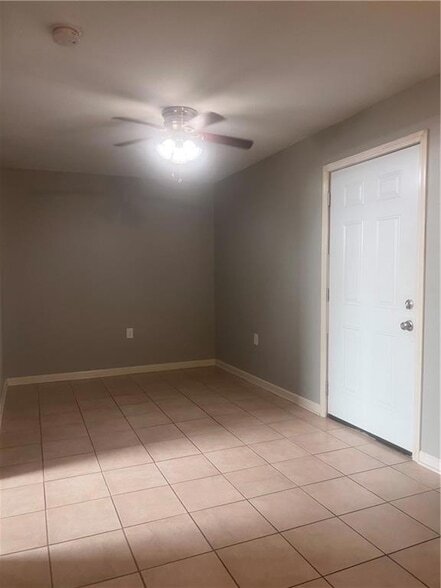 Photo - 535 Lafayette St Unit 2