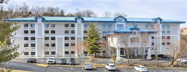 Photo - 245 Jess-Jo Pkwy Unit ID1267910P