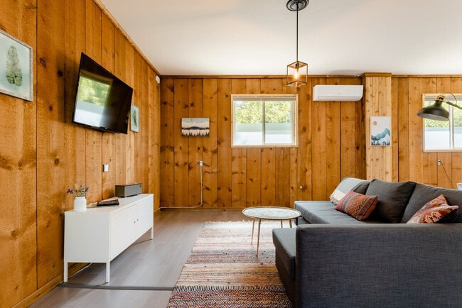 Photo - 4403 W Alpine St Unit ID1324062P