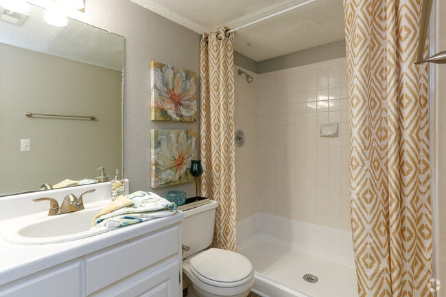 Bathroom - Beacon Hill