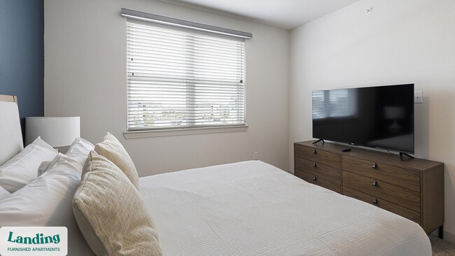 Photo - 255 Williamsburg Pkwy Unit G301