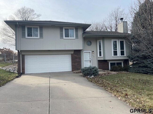 Building Photo - 406 Fort St