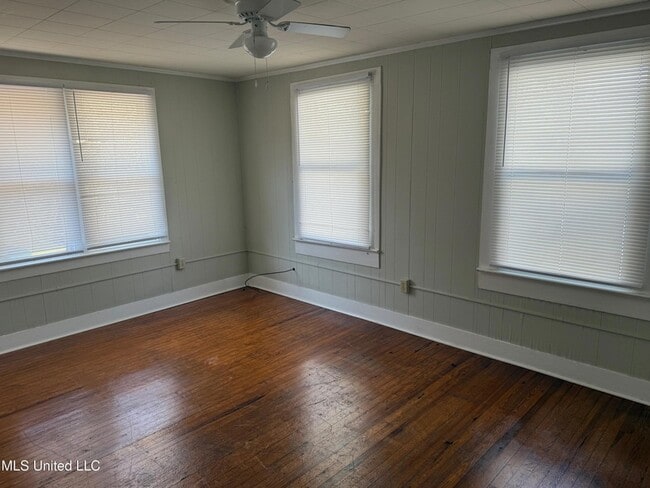 Photo - 3518 Southward Dr Unit 3