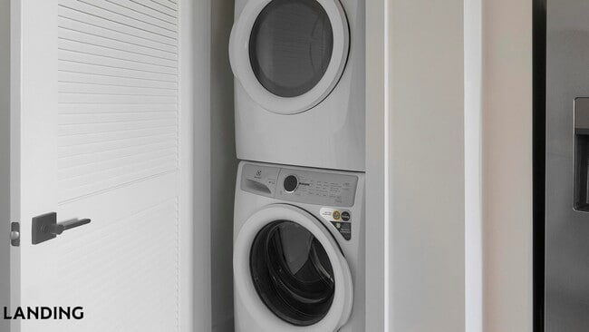 Photo - 1007 S Mint St Unit 708