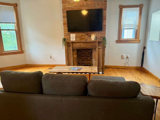 Photo - 1235 Highland St Unit SI ID1265655P