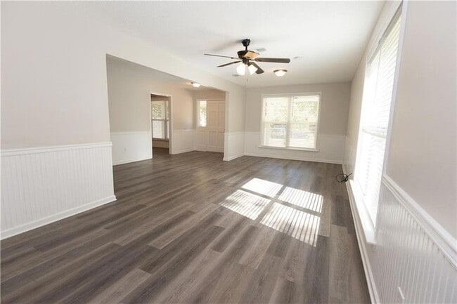 Photo - 61689 LA-434