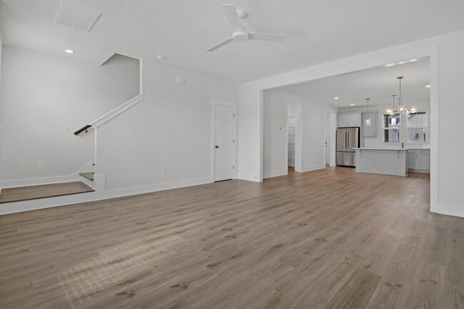 Photo - 266 Symphony Ave