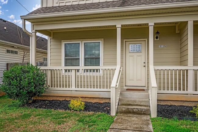 Photo - 1911 9th Ave N