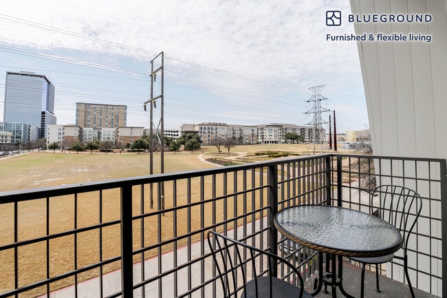 Photo - 3001 Esperanza Crossing Unit FL0-ID299