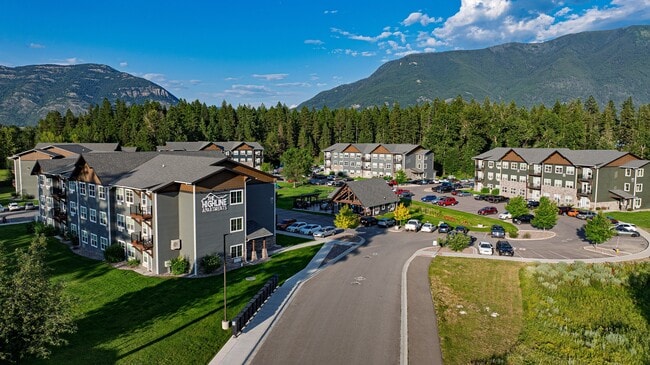 Building Photo - The Highline Apartments