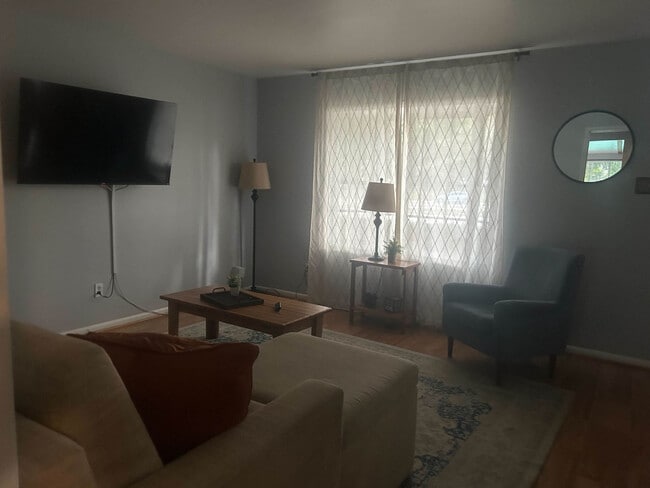 Photo - 304 N University Blvd Unit ID1043721P