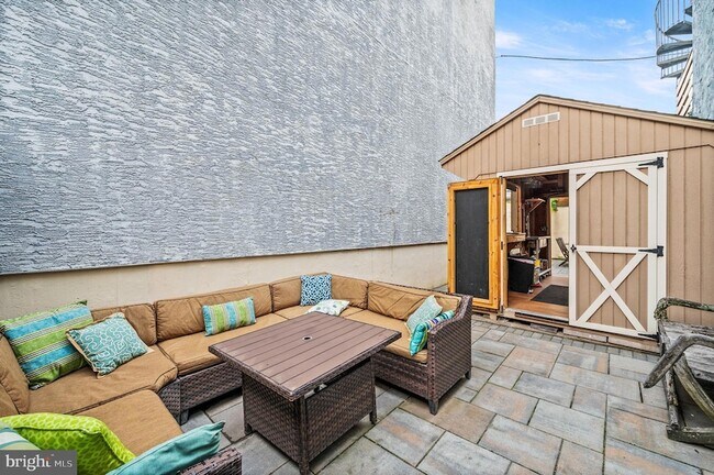 Photo - 1520-1522 Dorrance St