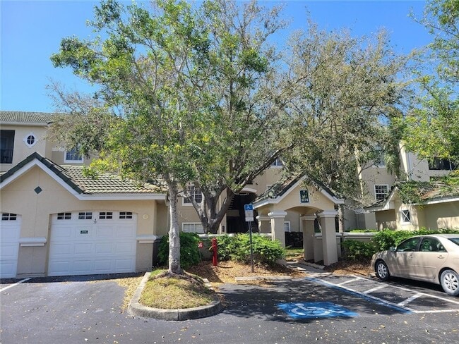 Photo - 5174 Northridge Rd Unit 112