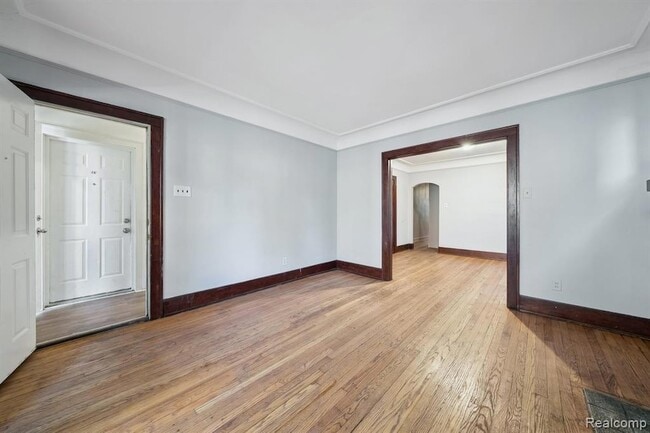 Photo - 59 W Margaret St