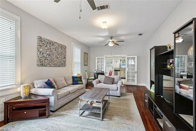 Photo - 2514 S Carrollton Ave