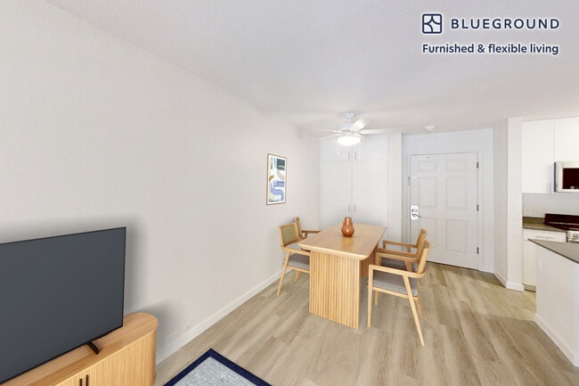 Photo - 555 W Middlefield Rd Unit FL1-ID10719A