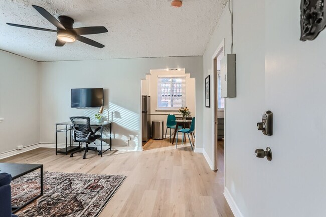 Photo - 1666 Detroit St Unit ID1026259P