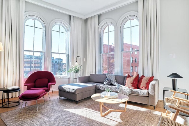 Building Photo - 121 Middle St Unit ID1366937P