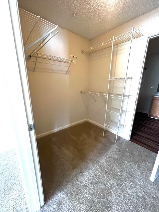 Photo - Lodge at Lakeshore