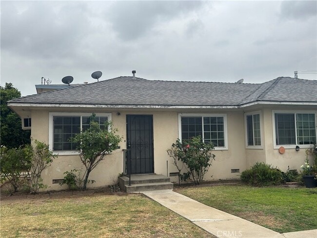 Photo - 615 S Almansor St