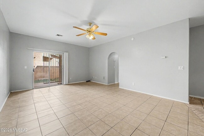 Photo - 1316 E Zulema Loop