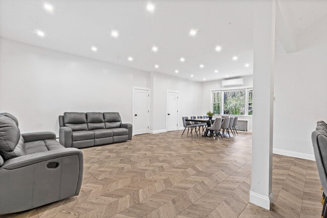 Photo - 3 Coleman St Unit ID1328121P