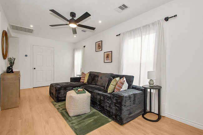 Building Photo - 3508 Omega St Unit SI ID1625837P